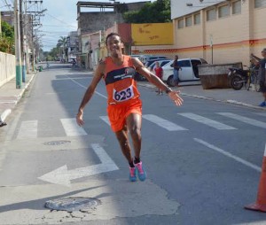 Na categoria Mesquita Masculino, o primeiro lugar ficou com Josias Nepomuceno, morador do bairro Coreia (Foto: Maicon Ferraz/PMM/Divulgação) 